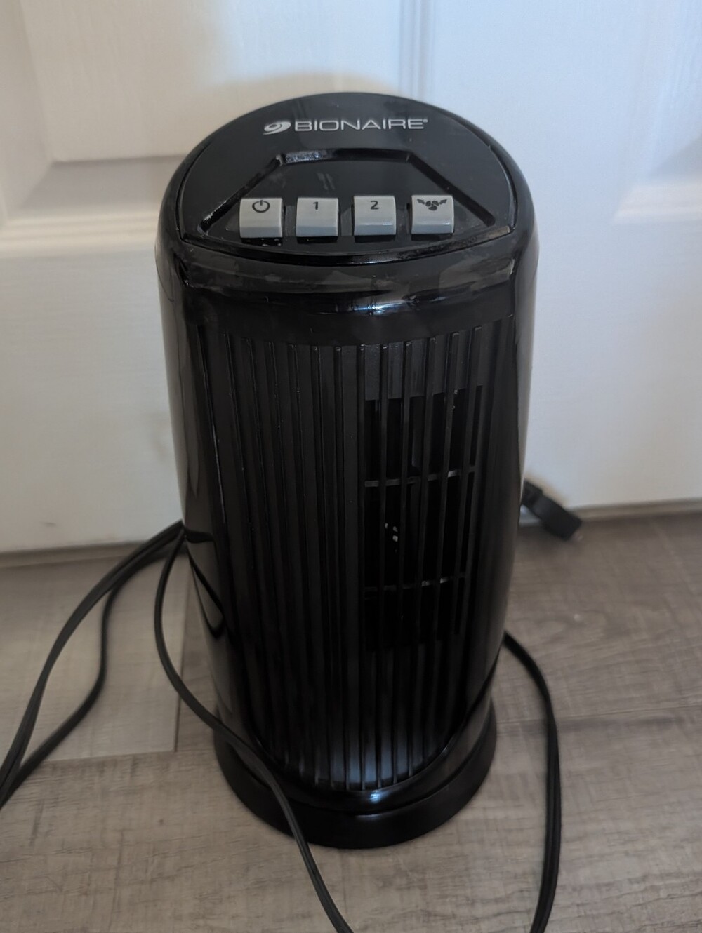 Used Bionaire Mini Oscillating Tower 2-Speed Fan Ventilator Model BTO15